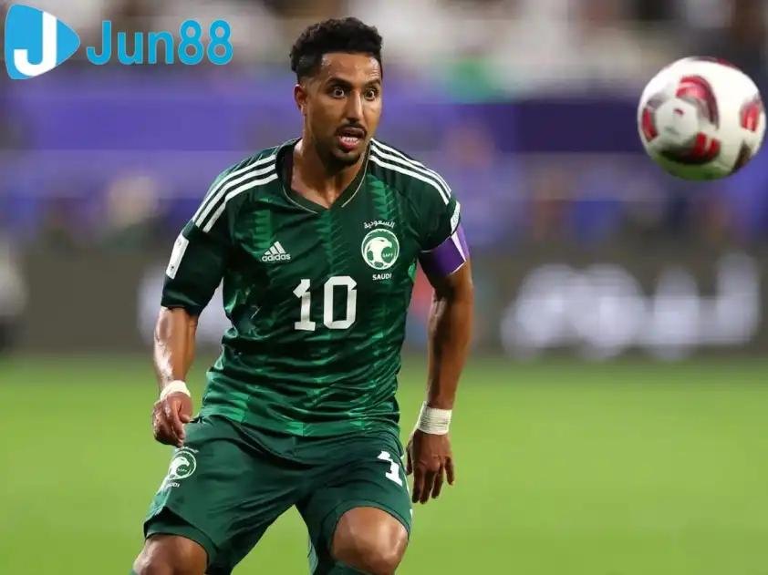 Al Dawsari vẫn là niềm hy vọng hàng đầu trên hàng công của Saudi Arabia ở trận đấu với Indonesia (Ảnh: Goal) Al Dawsari vẫn là niềm hy vọng hàng đầu trên hàng công của Saudi Arabia ở trận đấu với Indonesia (Ảnh: Goal)
